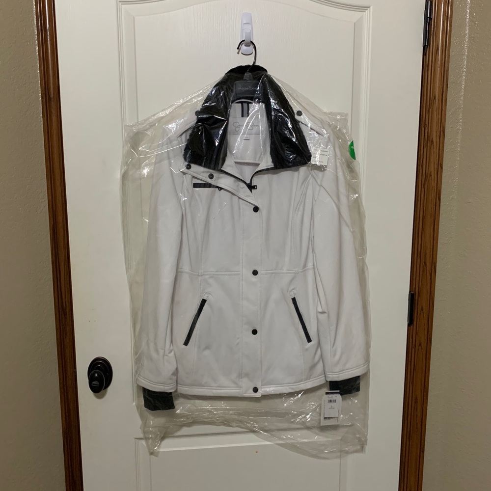 Jessica Simpson coat